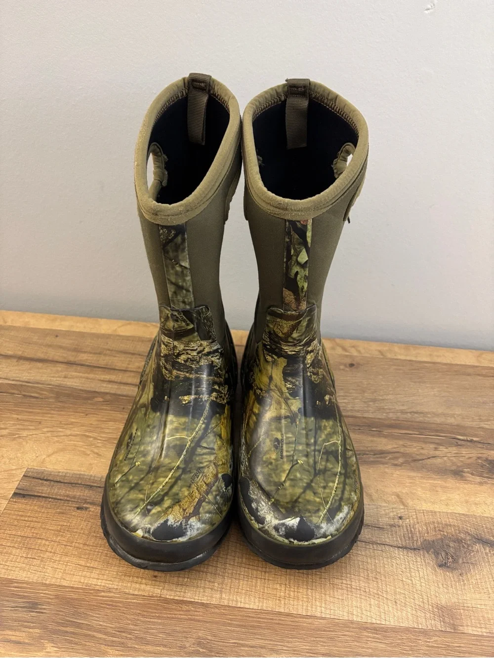 Bogs York Camo Classic Insulated Waterproof Winter Snow Boots Big Kids